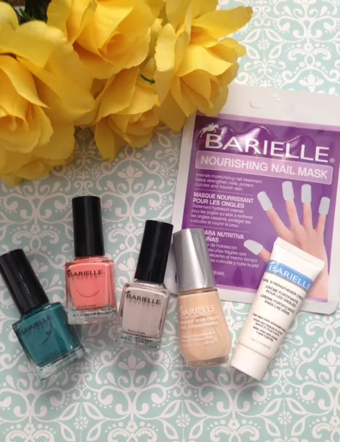 Pharmacist placing medication into a delivery bag